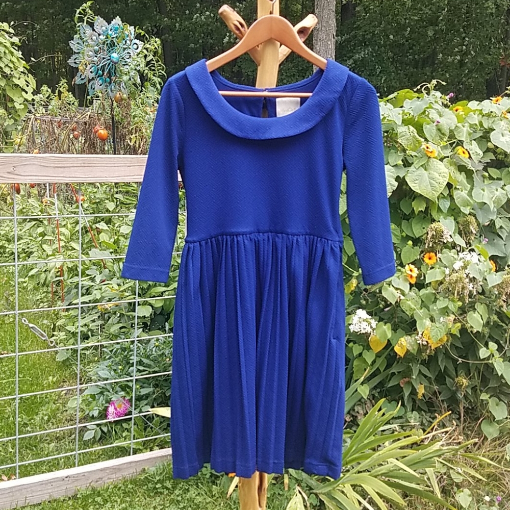 Retro blue pleated waist dress